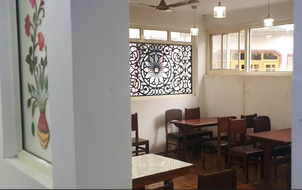 Hotel Resonance Exotic ศรีนาการ์ ภายนอก รูปภาพ